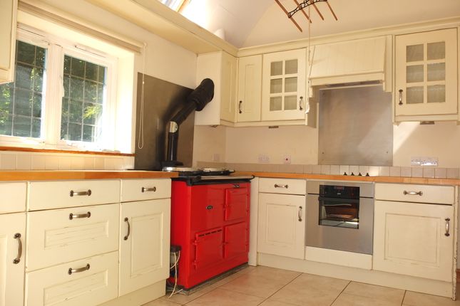 Inglenook Cottage, Knowle Lane, Cranleigh photo 2