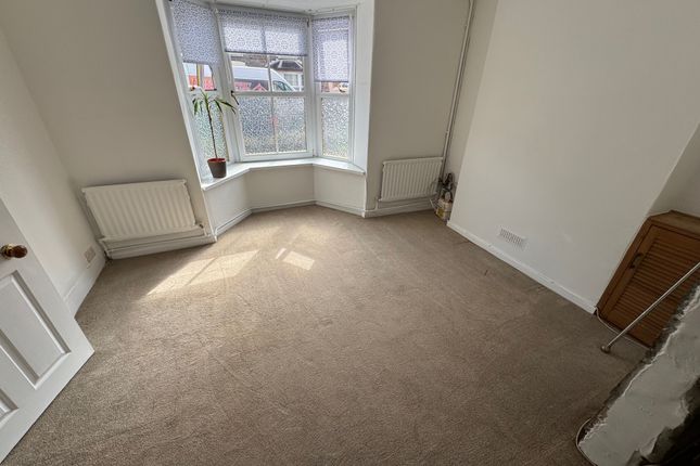 47, St. John Street, Ogmore Vale photo 3