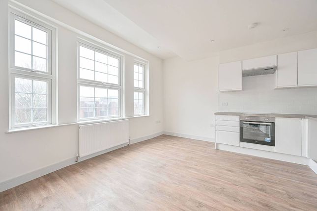 Thumbnail Flat to rent in Broadway, West Ealing