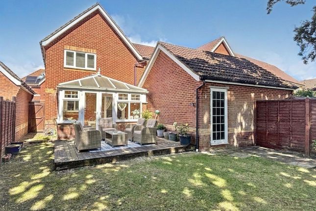 33 Emperor Way, Ashford photo 4