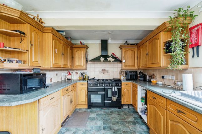 4, Albion Road, Norwich photo 2