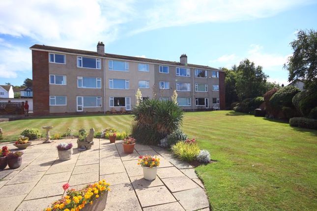 Flat for sale in Marine Court, Deganwy, Conwy