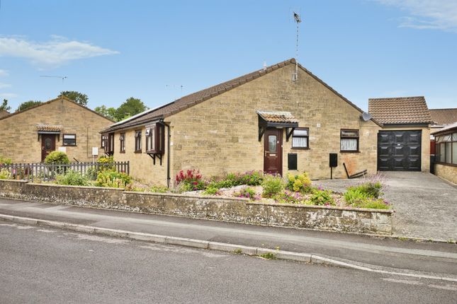 2-bed house on 13, White Mead, YEOVIL, £220,000