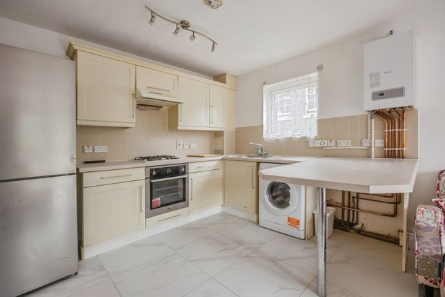 Flat 4, 558, Brighton Road, South Croydon photo 4