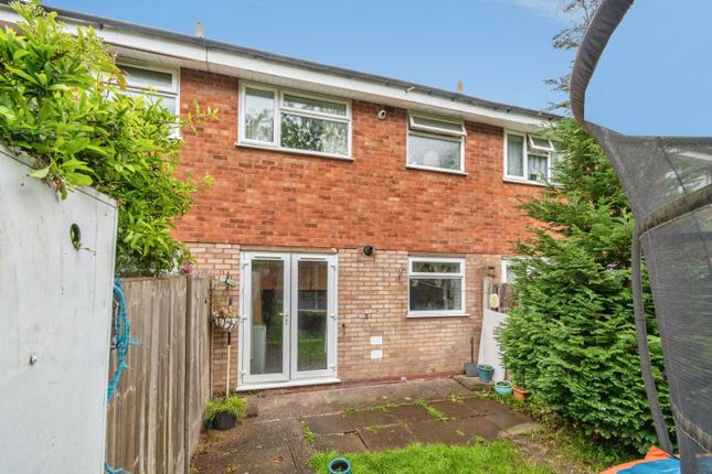 19, Lennox Gardens, Wolverhampton photo 4