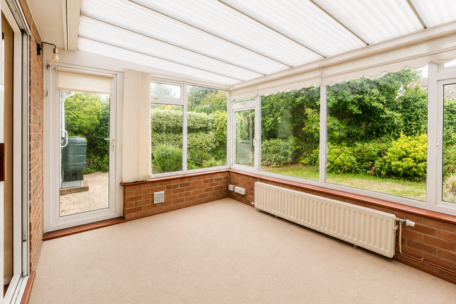 14, Chegworth Gardens, Sittingbourne photo 3