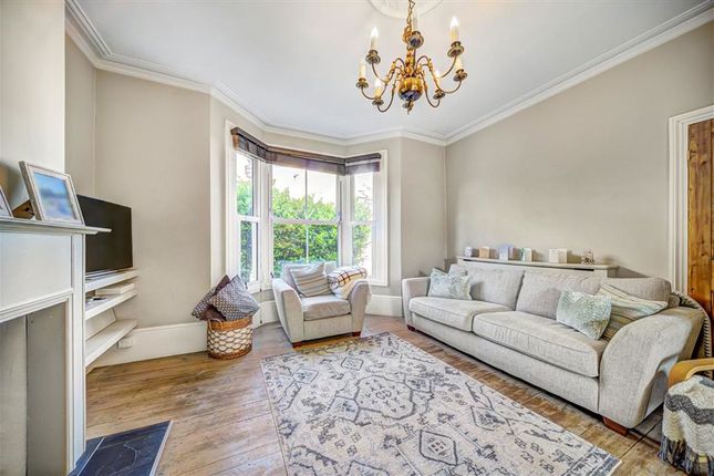 5, Woodland Terrace, London photo 4