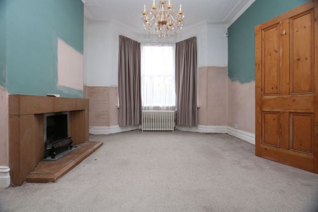 3 Miskin Street, Barry photo 4