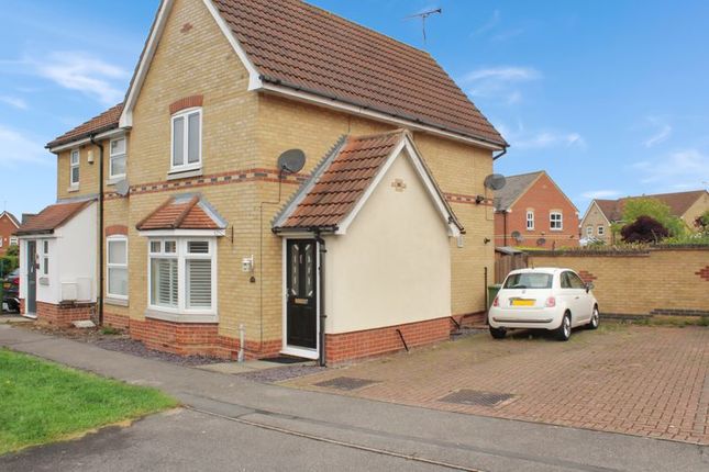 2 bed semi-detached house for sale in Napier Crescent, Wickford SS12