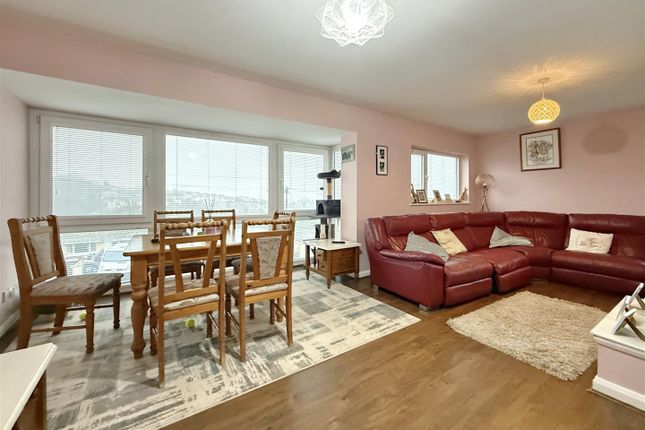 35, Ocean View Drive, Brixham photo 2