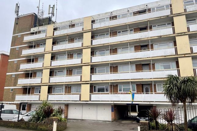 Thumbnail Flat for sale in Sea Front, Hayling Island