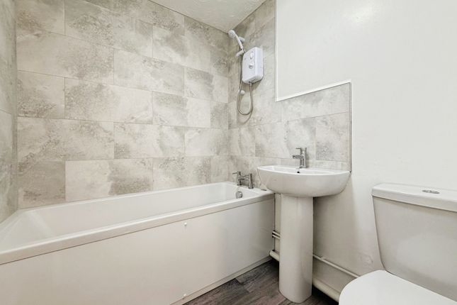 42, Talisman Street, Hertfordshire photo 4