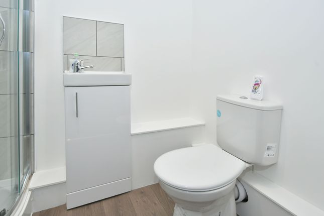 Room 6 - Double Ensuite