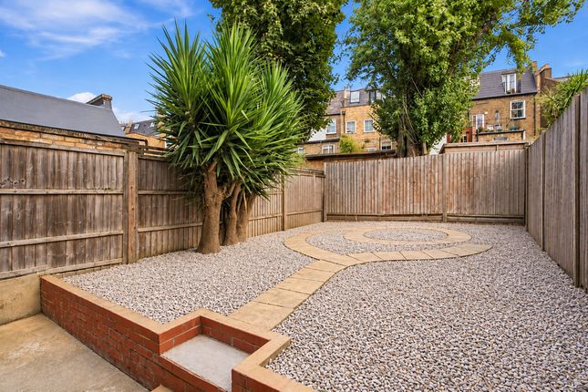 51, Stanlake Road, London photo 4