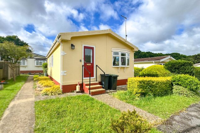 2-bed caravan on 27, Brookside Park Home, Corfe Mullen, £115,000