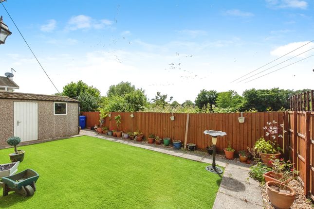 11, The Firs, Rushbrooke Lane, Bury St. Edmunds photo 2
