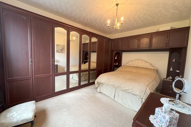 5, New Well Lane, Swansea photo 4