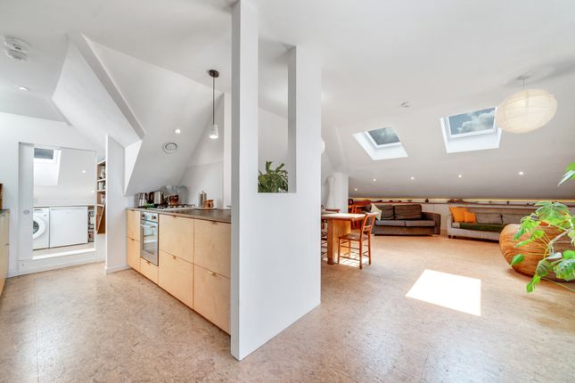 Flat for sale in Raymouth Road, Bermondsey, London