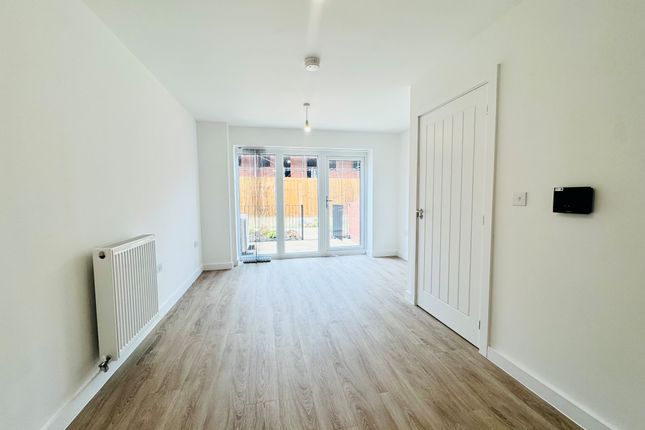 31, Foundry Avenue, DERBY photo 3