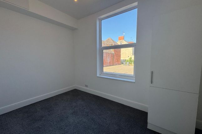 Flat 1, 33 Holderness Road, Hull photo 3