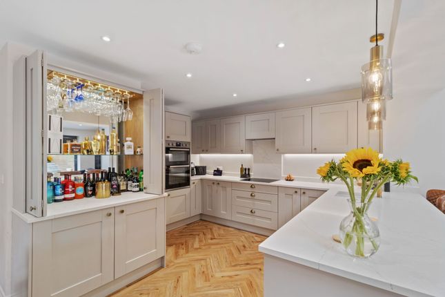 9 The Orchards, Warrington photo 4