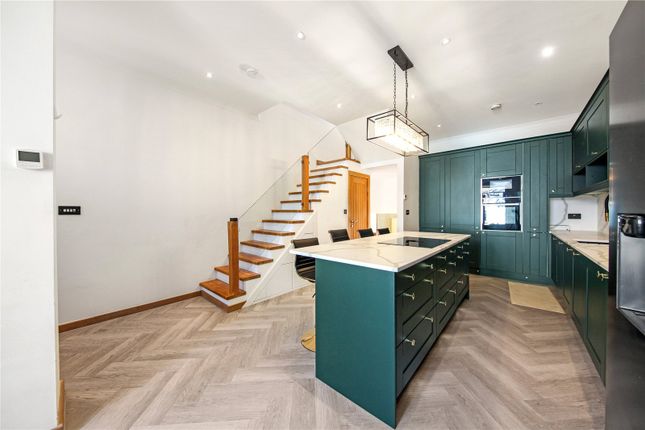 19, Prospect Road, London photo 4