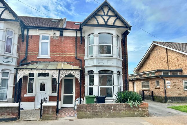 Thumbnail Flat to rent in Mayfield Road, Portsmouth