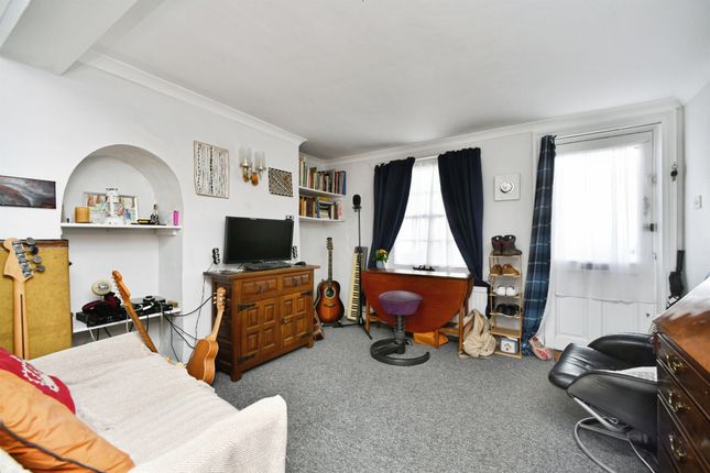 9, Queens Place, Brighton photo 3