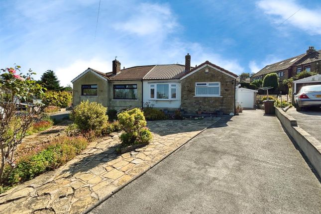 Front Garden &amp; Driveway