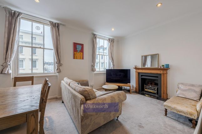 Flat to rent in St. Georges Drive, London, UK