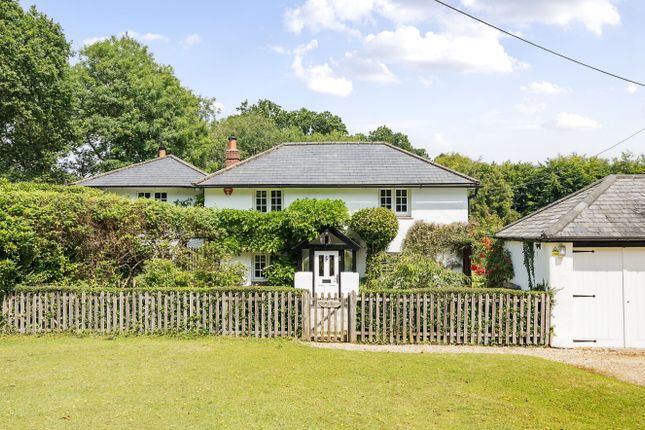 4-bed house on Toms Plott, Beechwood Lane, Ringwood, £1,250,000