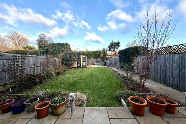 33, Bell Hill, Petersfield photo 4