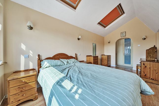 1 Laurel Mount Moat Lane, Pulborough photo 5