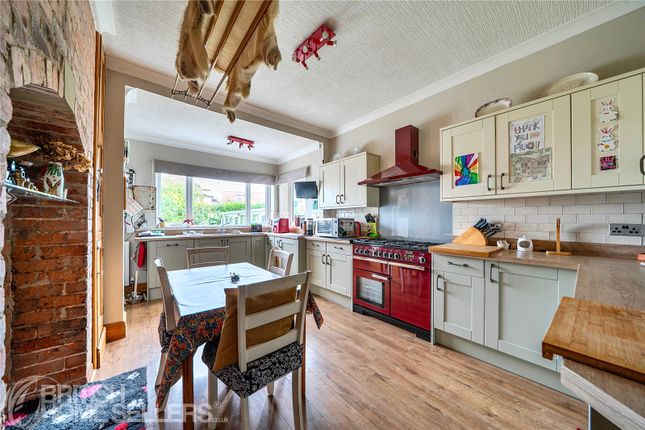 Cardigan Road, East Riding photo 2