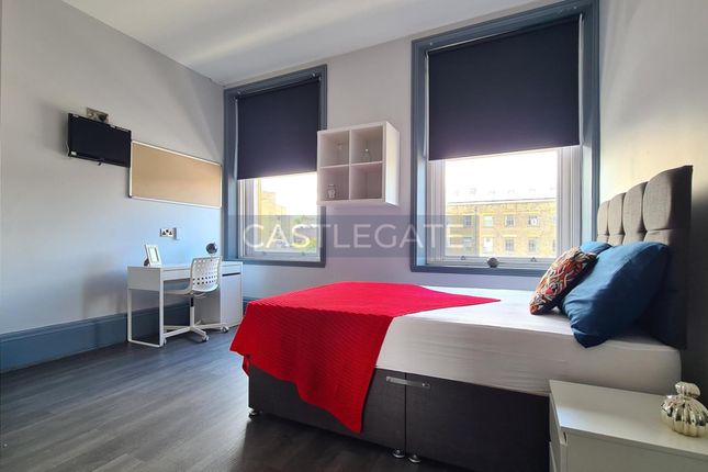 Merchants Hall 2.3.3 Bedroom (2)