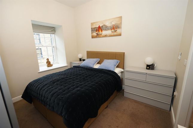 Wallsuches, Horwich, Bolton BL6, 3 bedroom flat for sale - 65779551 ...