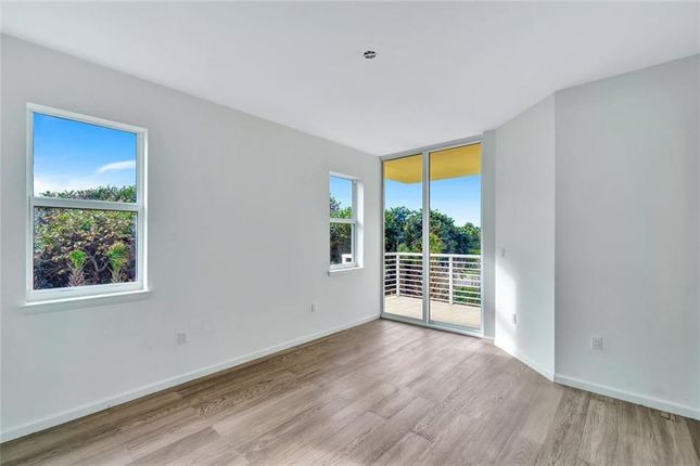 Town house for sale in 4802 N Highway #2G, Hutchinson Island, Florida, United States Of America