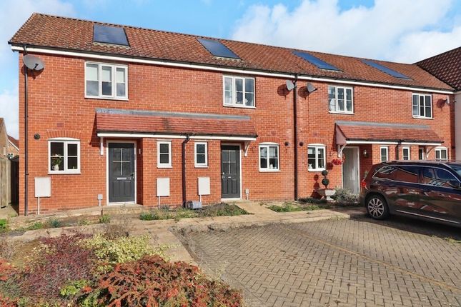 2-bed terraced on 68 Mary Clarke Close, Ipswich, £220,000
