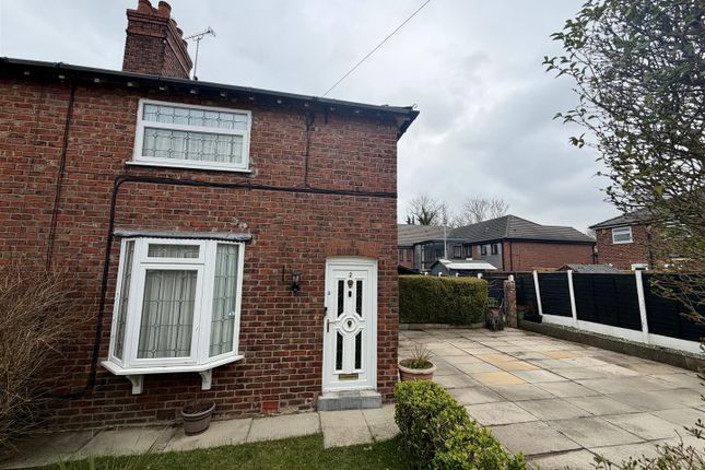 3-bed house on 2, Leigh Avenue, Knutsford, £320,000