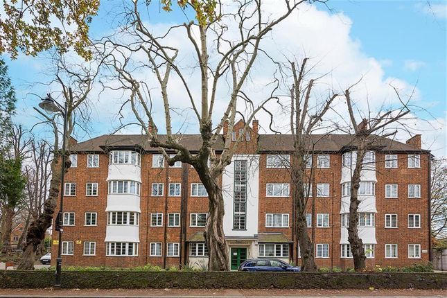 Thumbnail Flat to rent in Monkridge, Crouch End Hill, London