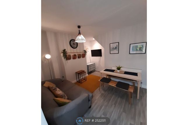 Communal Lounge Are