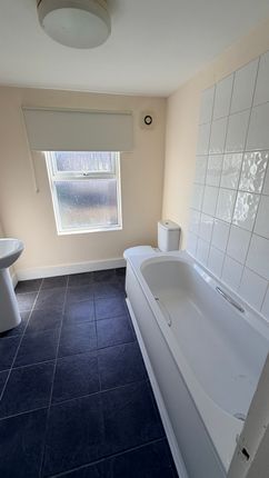 14, De Burgh Street, Dover photo 4