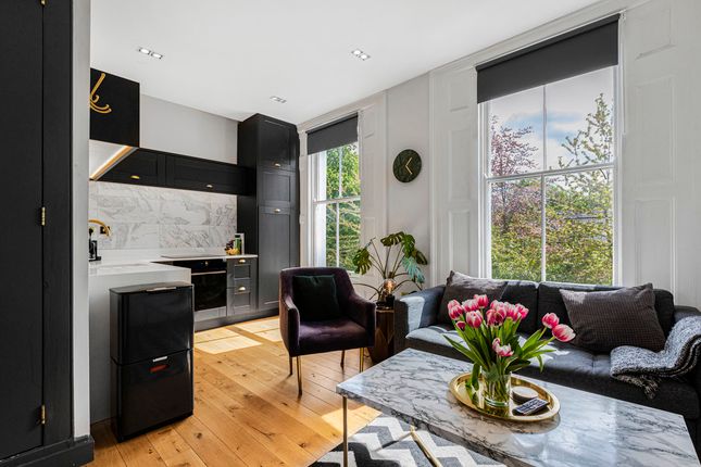 Thumbnail Flat for sale in St. Pauls Road, London