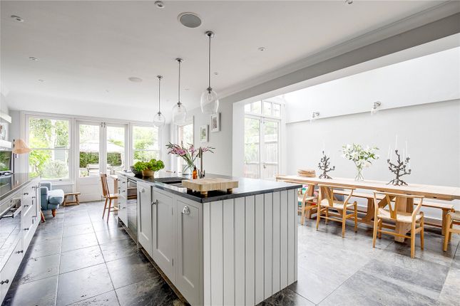 135, Ramsden Road, London photo 4