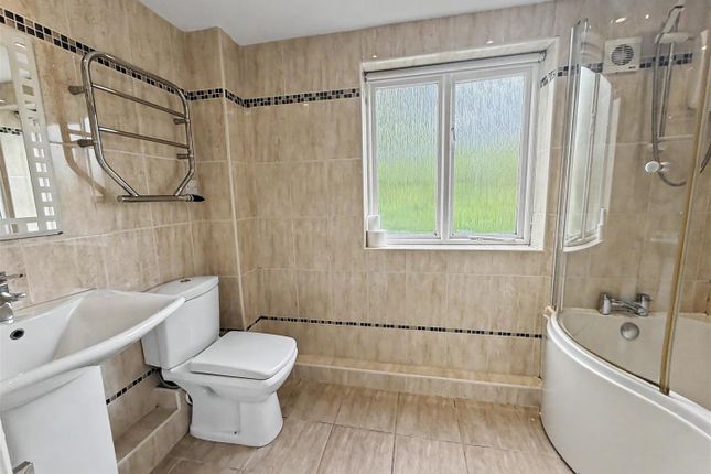 32, Hawkesbury Mews, Darlington photo 4