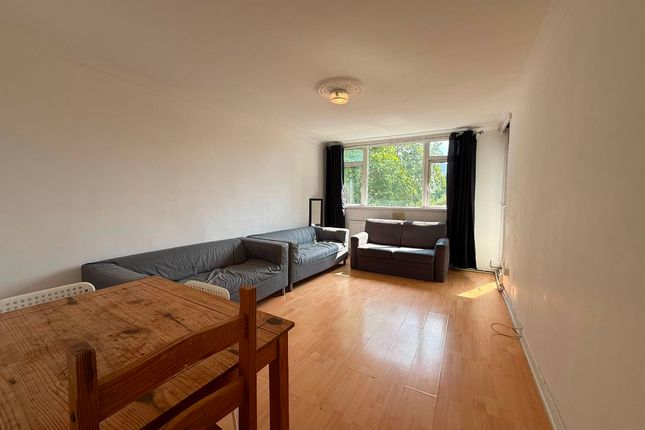 Flat 84, President House, London photo 2