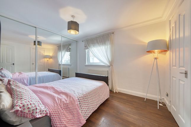 16 Solway Court, Hamilton photo 4
