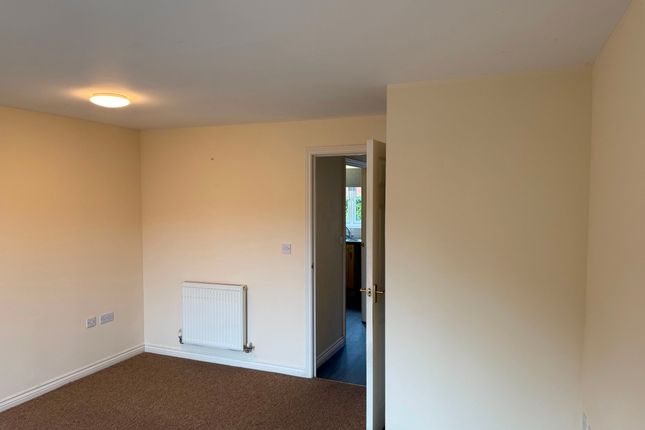 40 Staddlestone Circle, Hereford photo 5