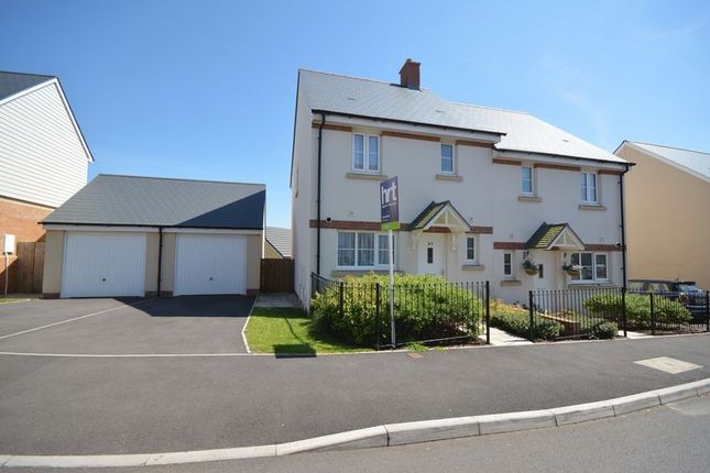 Thumbnail Semi-detached house to rent in Ffordd Y Draen, Coity