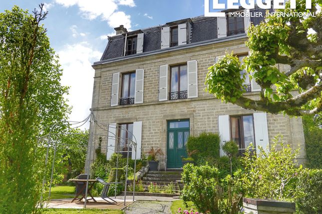 Thumbnail Villa for sale in Saint-Michel-De-Veisse, Creuse, Nouvelle-Aquitaine